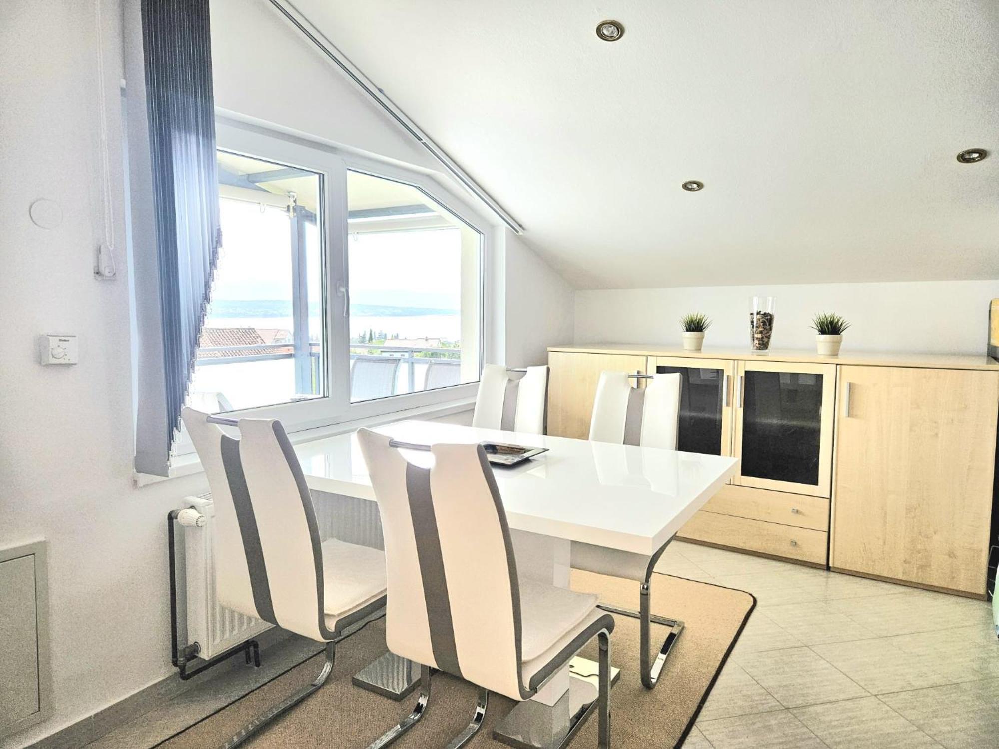 Lovely Sea View House 2 In Malinska Island Krk ภายนอก รูปภาพ