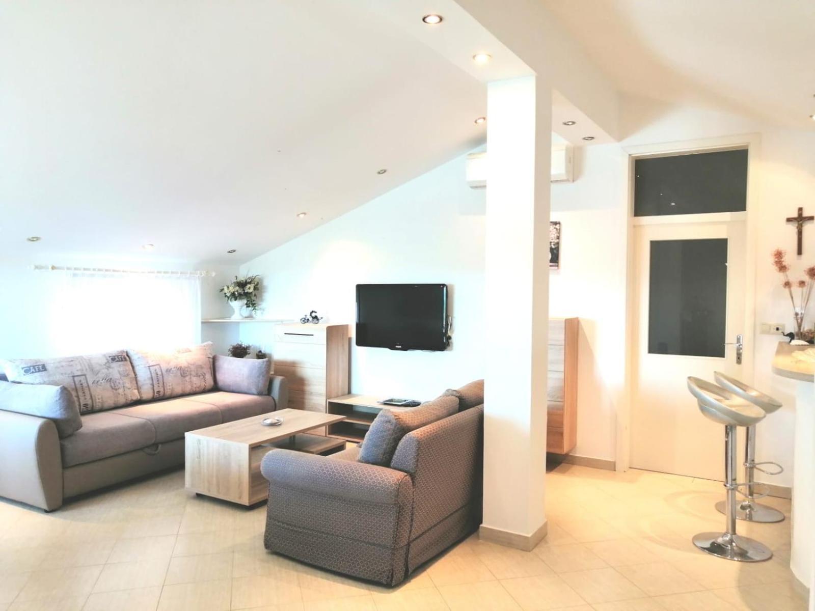 Lovely Sea View House 2 In Malinska Island Krk ภายนอก รูปภาพ