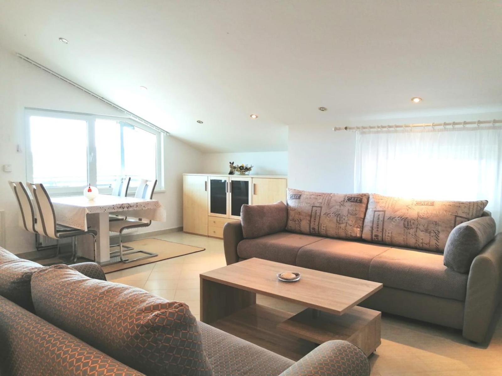 Lovely Sea View House 2 In Malinska Island Krk ภายนอก รูปภาพ