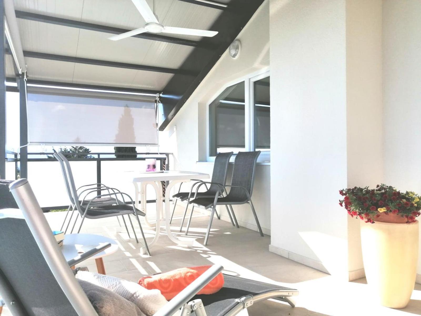 Lovely Sea View House 2 In Malinska Island Krk ภายนอก รูปภาพ
